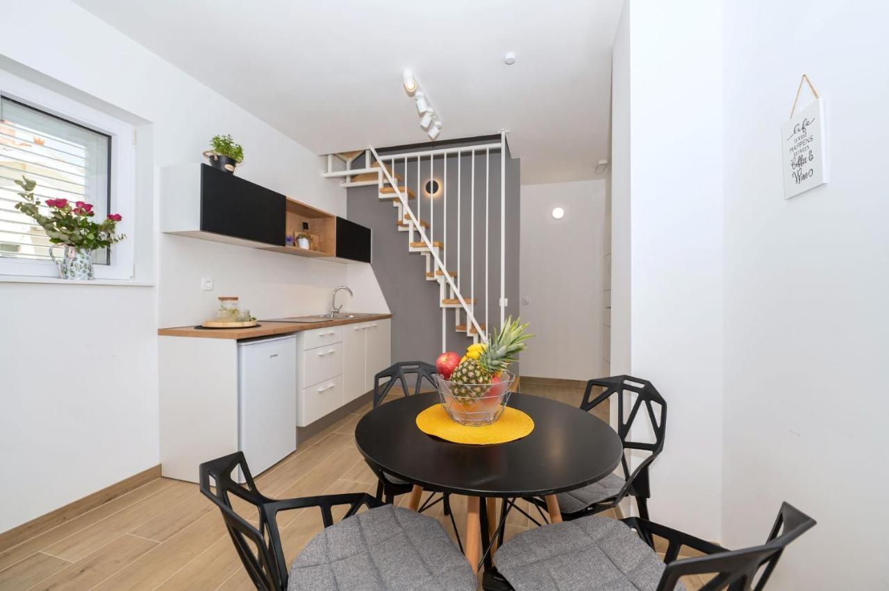 Apartman M6 Makarska Exteriör bild