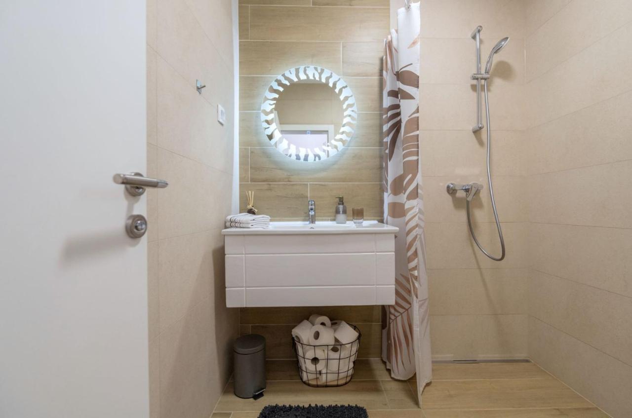 Apartman M6 Makarska Exteriör bild